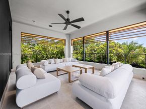 6690 SW 96th St, Pinecrest FL 33156