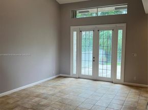 15827 SW 12th St, Pembroke Pines FL 33027