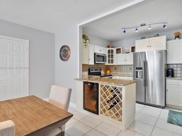 5005 Collins Ave 708, Miami Beach FL 33140