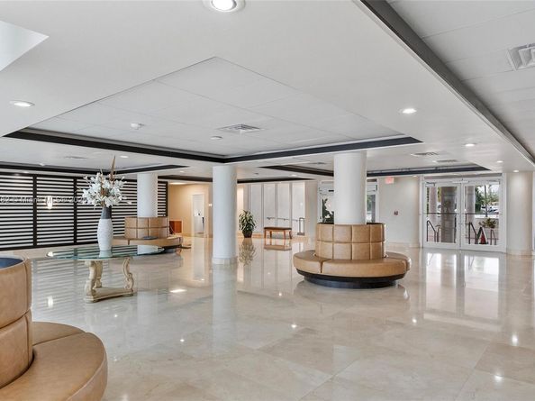 5005 Collins Ave 708, Miami Beach FL 33140