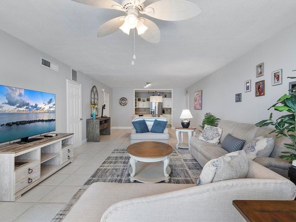 5005 Collins Ave 708, Miami Beach FL 33140