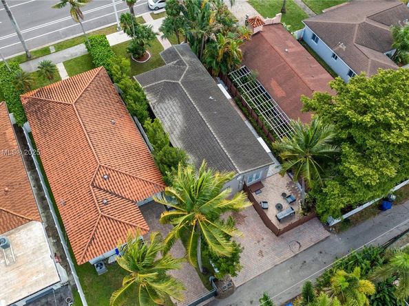 1443 Hollywood Blvd, Hollywood FL 33020