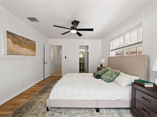 1443 Hollywood Blvd, Hollywood FL 33020