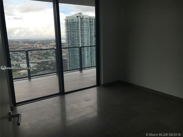 68 SE 6th St 3510, Miami FL 33131