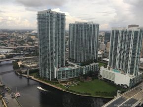 68 SE 6th St 3510, Miami FL 33131