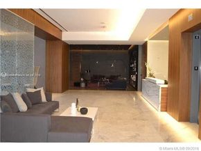 68 SE 6th St 3510, Miami FL 33131