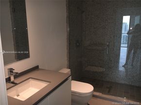 68 SE 6th St 3510, Miami FL 33131