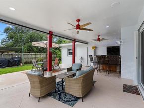 5220 SW 6th St, Plantation FL 33317