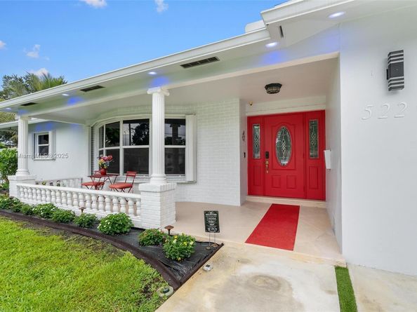 5220 SW 6th St, Plantation FL 33317