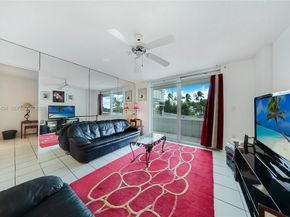 465 Ocean Dr 224, Miami Beach FL 33139