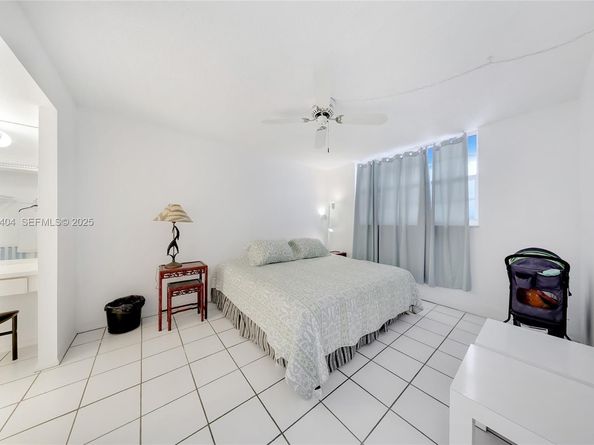 465 Ocean Dr 224, Miami Beach FL 33139