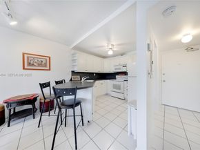 465 Ocean Dr 224, Miami Beach FL 33139