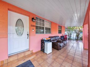 5300 SW 6th St, Miami FL 33134