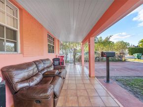 5300 SW 6th St, Miami FL 33134