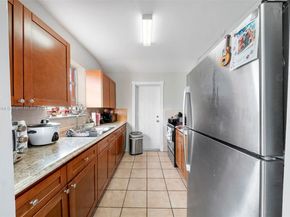 5300 SW 6th St, Miami FL 33134