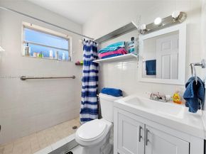 5300 SW 6th St, Miami FL 33134