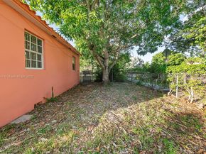 5300 SW 6th St, Miami FL 33134