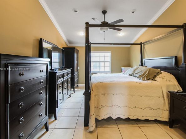 4235 SW 148th Pl, Miami FL 33185