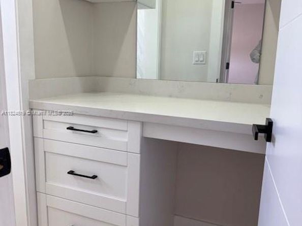 215 SE 3rd Ave 307B, Hallandale Beach FL 33009