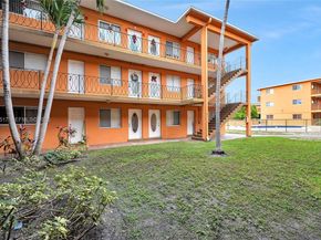 2330 NW 11th St 2, Miami FL 33125