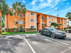 250 W Palm Cir W 301, Pembroke Pines FL 33025