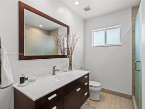 1620 Lenape Dr, Miami Springs FL 33166