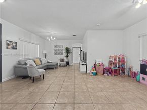 14264 SW 289th Ter, Homestead FL 33033