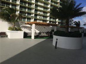 1750 N Bayshore Dr 4912, Miami FL 33132