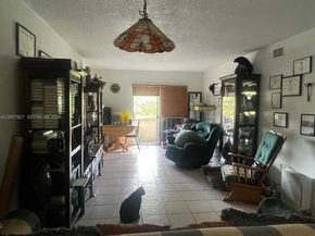 680 Miller Dr W401, Miami Springs FL 33166