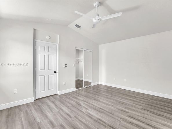 1125 Doveplum St, Hollywood FL 33019