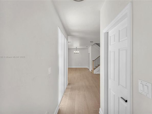 1125 Doveplum St, Hollywood FL 33019