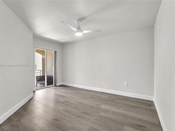 1125 Doveplum St, Hollywood FL 33019
