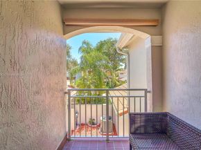 1125 Doveplum St, Hollywood FL 33019