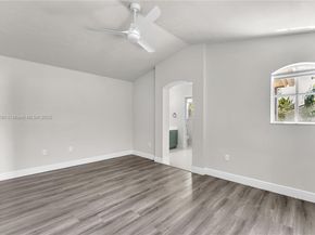 1125 Doveplum St, Hollywood FL 33019