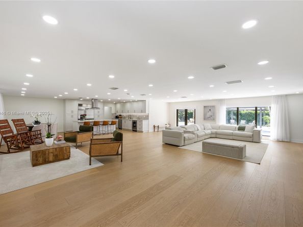 15110 N Saxon Cir, Southwest Ranches FL 33331