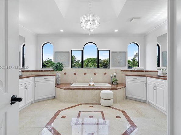 Undisclosed Address #A11924063, Plantation FL 33325