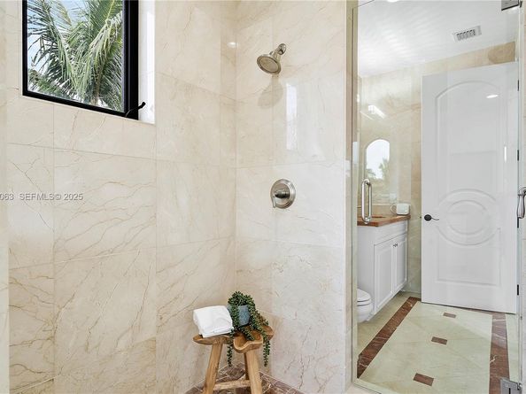 Undisclosed Address #A11924063, Plantation FL 33325