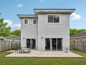 3228 SE 3rd Dr, Homestead FL 33033
