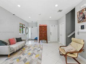 3228 SE 3rd Dr, Homestead FL 33033