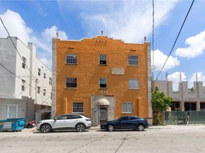 1043 NW 2nd St 13, Miami FL 33128