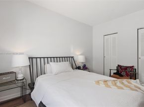 1043 NW 2nd St 13, Miami FL 33128