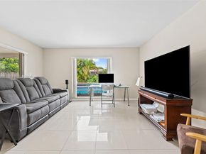 2210 N 57th Way, Hollywood FL 33021