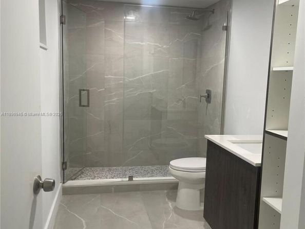 1220 NW 180th Ter, Miami Gardens FL 33169