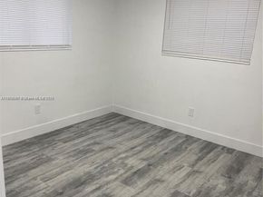 1220 NW 180th Ter, Miami Gardens FL 33169