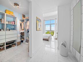 201 Aqua Avenue 1001, Miami Beach FL 33141
