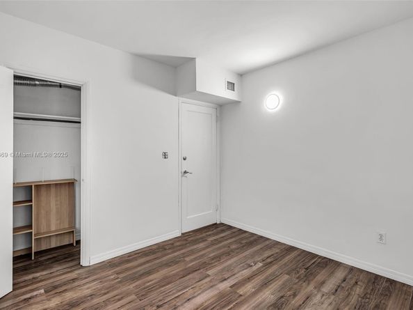 3800 Charles Ter, Miami FL 33133