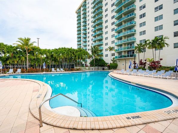 19370 Collins Ave 415, Sunny Isles Beach FL 33160