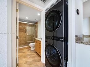 10350 W Bay Harbor Dr 5R, Bay Harbor Islands FL 33154