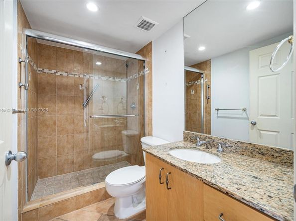 10350 W Bay Harbor Dr 5R, Bay Harbor Islands FL 33154