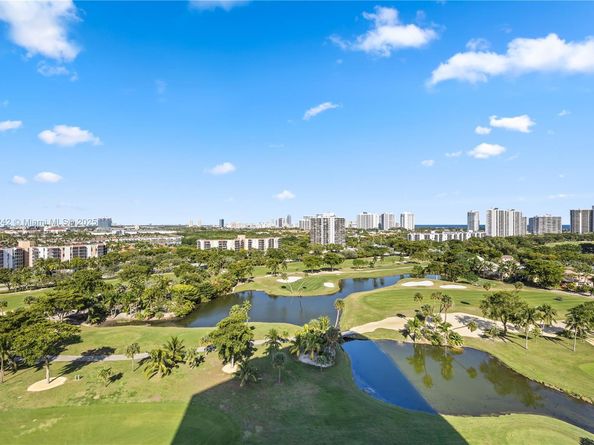 20379 W Country Club Drive 1631, Aventura FL 33180